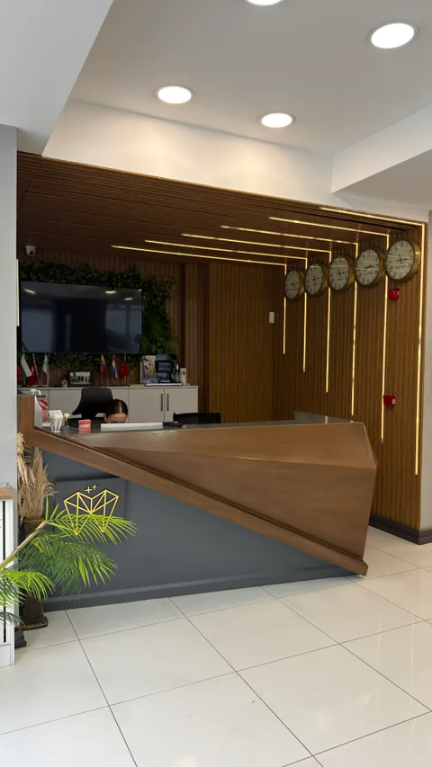 Popüler Dent · Reception desk